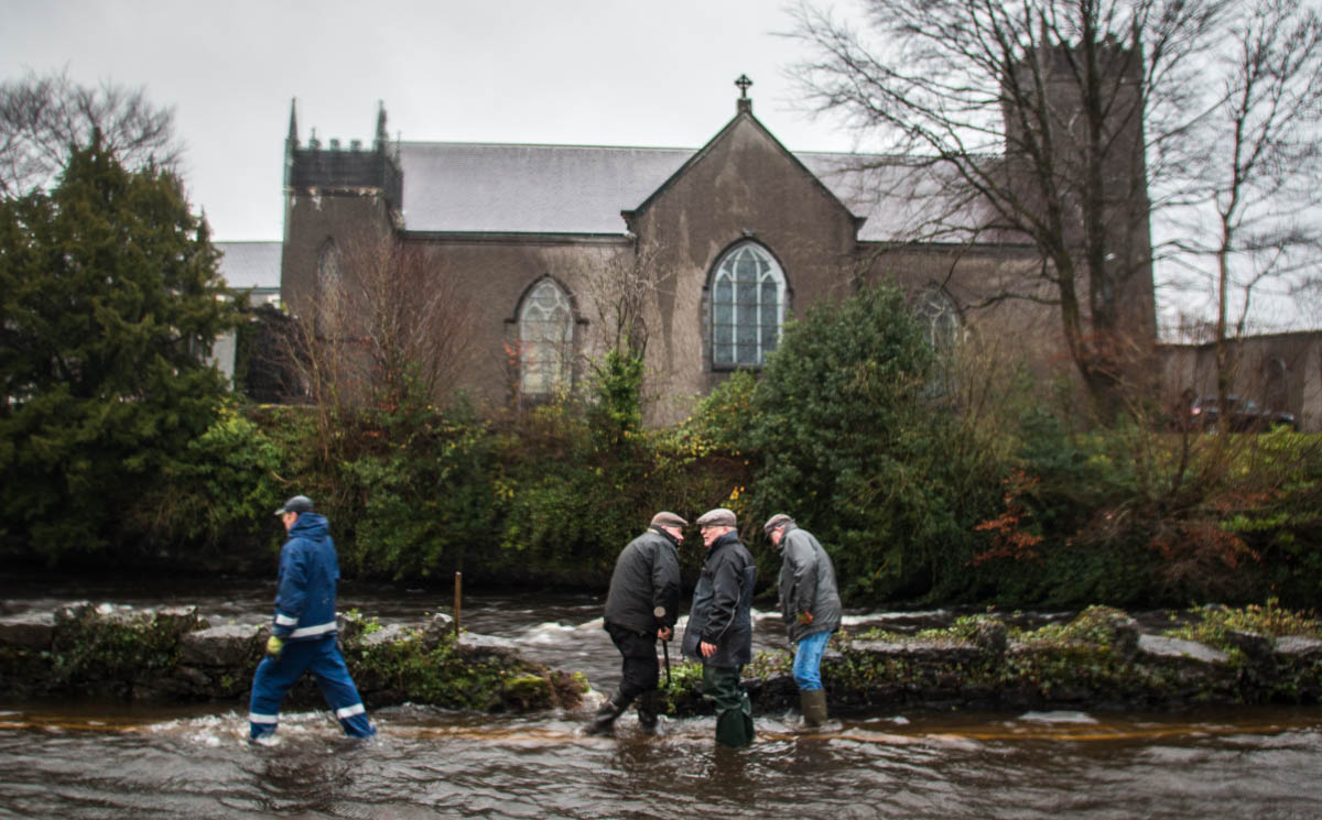 photos oughterard flood storm desmond