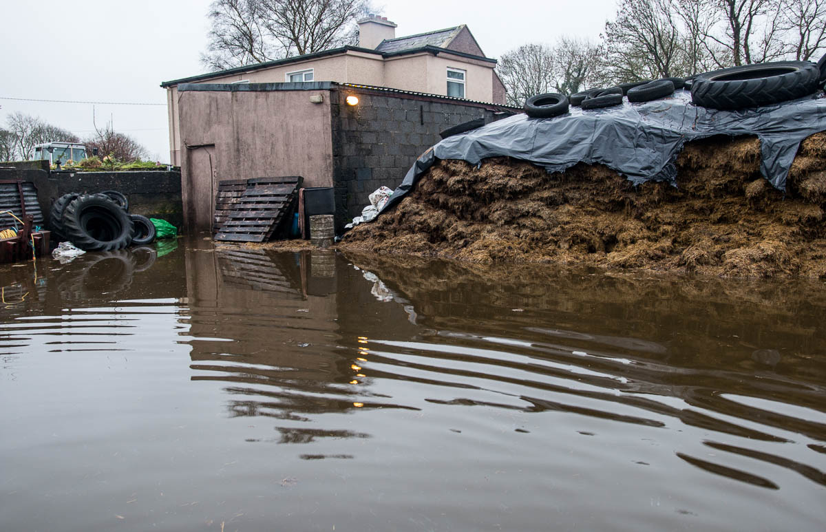 photos roundfort winter flood on farm